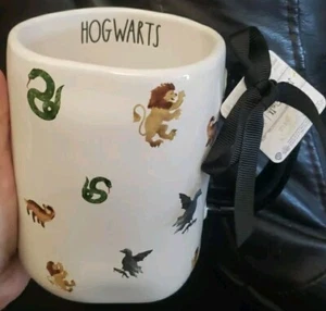 Rae Dunn Harry Potter HOGWARTS Mug ALL FOUR HOUSES - Picture 1 of 5