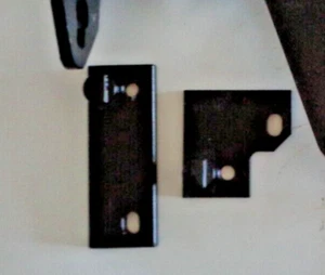 MILLER TOOL ALTERNATIVE HEMI ENGINE LIFTING BRACKETS ONLY - Picture 1 of 1