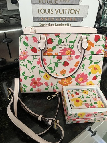 Borsa media Kate Spade Madison stampata da giardino fragola con porta carte