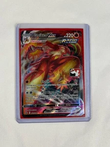 Pokemon Blaziken VMAX 021/198 Preispaket Serie Karten Holo moderat bespielt - Bild 1 von 4