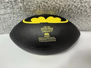 Rare Six Flags Great Adventure NJ Souvenir Batman Mini Football "LESEN" - Bild 1 von 5