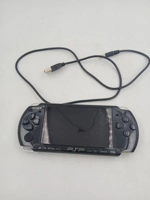 Sony PSP-1000 PlayStation Portable Handheld Console Black UMD USB & Battery - Image 1 of 4