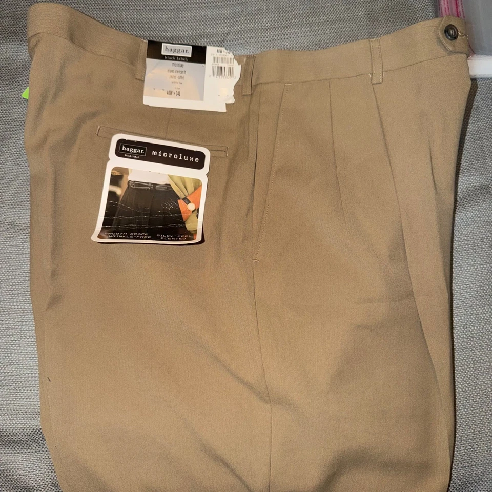 Haggar Microluxe Black Label Pleated Khaki Dress Pants Mens 40x34 Wrinkle Free - Image 1 of 4