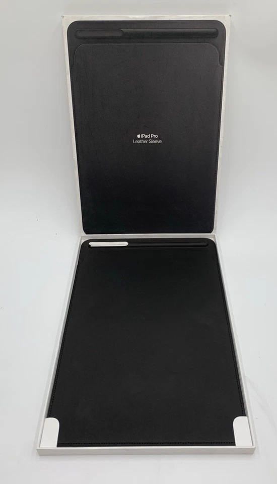 Genuine Apple iPad Pro 10.5'' Leather Sleeve Case - MPU62ZM/A In Box Excellent - Image 1 of 4
