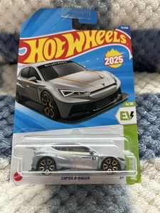 HOT WHEELS 2025 CUPRA e-RACER Gray 72/250 HW EV 4/10 B14 - Picture 1 of 5
