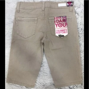 NEW w/Tag-Girl’s Celebrity Pink Stone Capris Sz 8 - Picture 1 of 2
