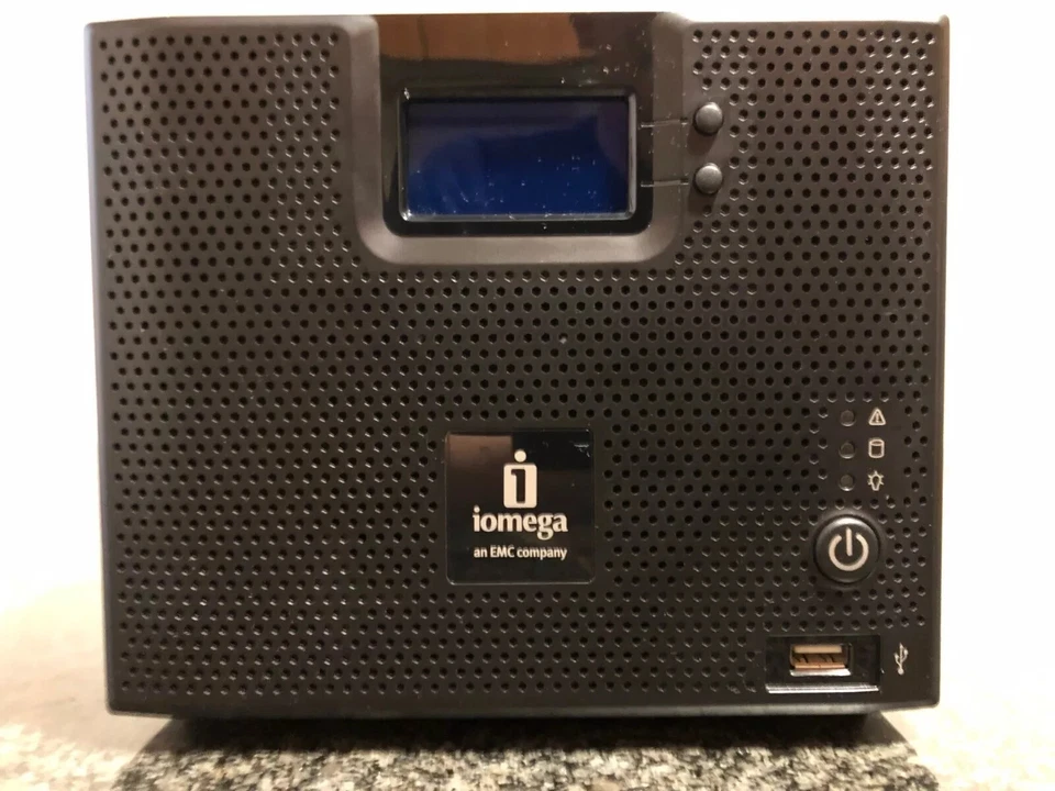 Iomega StorCenter ix4-200d Nas Server 4 TB (4x1TB) - Immagine 1 di 1