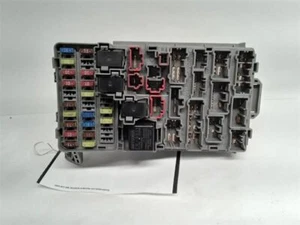 2005-2006 RSX Fuse Box Cabin (P/N 38200-S6M-A02) 352148 - Picture 1 of 12