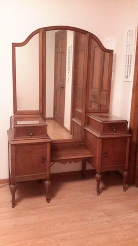 Antique Furniture Bedroom Set ca. 1910-1930 Cover