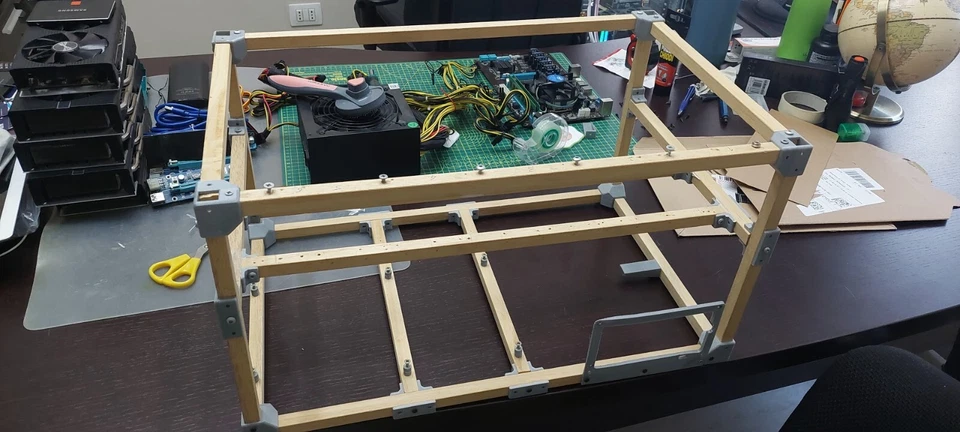 Mining RIG per minare ETH Ethereum completo 6 GPU RX570 8GB 1600W #Back2eBay - Immagine 1 di 4