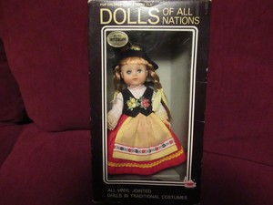 dolls of all nations 1980s