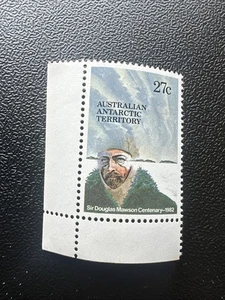 BRIEFMARKEN - AAT -27c - SIR DOUGLAS MAWSON - SW ECKE RAND UM - Bild 1 von 2
