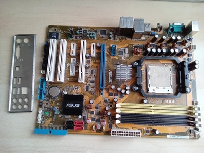 ASUS M3A socket AM2 ATX motherboard - Image 1 of 2