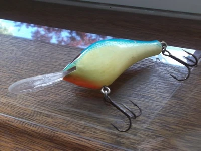 Antiguo Poe's Super Cedar 400 Madera Crankbait Chartreuse Espalda Azul Foto 1 de 4