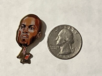 Glen Rice Houston Rockets LAPEL PIN 1.25” NBA PIN HEADS SCORE BOARD 95-96 - Image 1 of 2