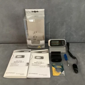 Omron Walking Style X Schrittzähler (HJ-304-E) - Bild 1 von 4