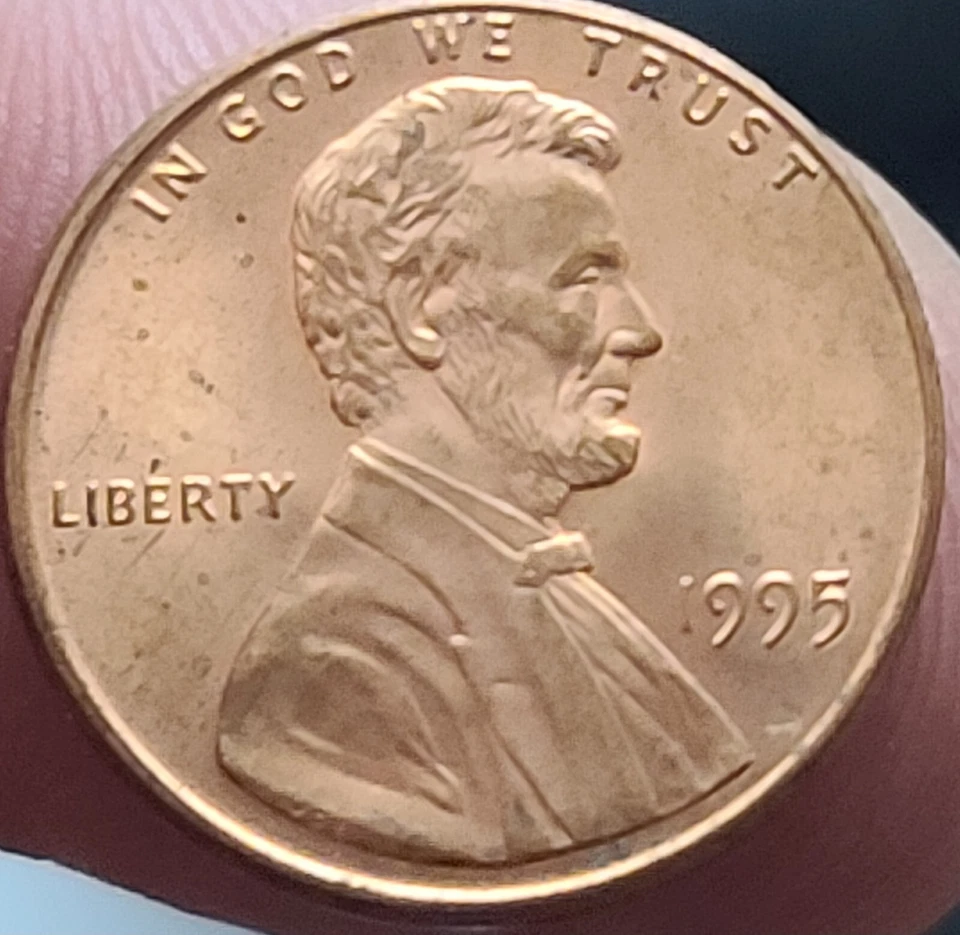 1995 Lincoln Head Memorial Penny Obverse Tilted Collar Proof Like No Mint  - Image 1 of 2