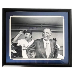 Tommy Lasorda Signed Dodger Blue Eyes Inscription Pose 1 Baseball 16x20 Framed P - Picture 1 of 1