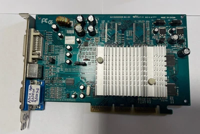 scheda video ASUS RADEON 9200SE - Immagine 1 di 2