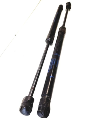 Амортизаторы подъемника капота 2014-2020 Infiniti Q50 65470-4ga1a - Изображение 1 из 4