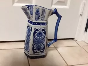 Wall Pocket Vase, Blue And White, New - Picture 1 of 5