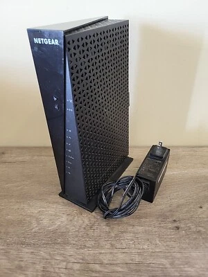 Router inalámbrico de CA Gigabit de 4 puertos NETGEAR AC1750 680 Mbps Foto 1 de 4