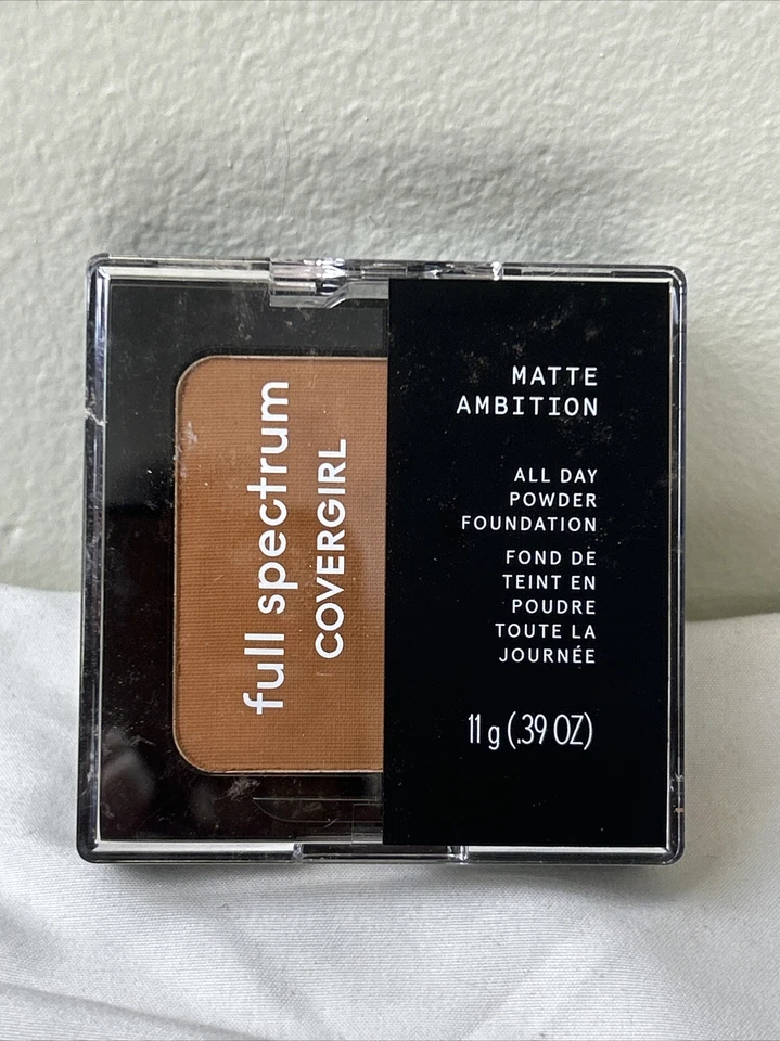 CoverGirl Full Spectrum Matte Ambition All Day Powder Foundation FS415 Deep Cool - Image 1 of 2