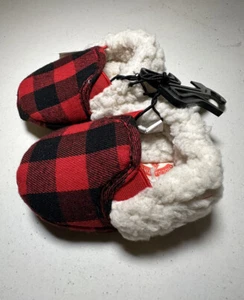 Infant Slippers Lumberjack Plaid Size 3-4 - Picture 1 of 4