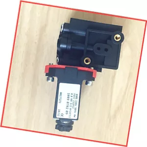 1PCS NEW FOR Air compressor loading solenoid valve 1089070210 - Picture 1 of 1