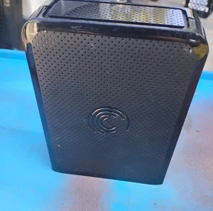 Seagate FreeAgent GoFlex Desk External 2 TB HDD 9ZQ2P5-500 WITHOUT CORDS - Picture 1 of 2