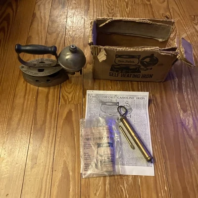 Antigua plancha autocalentadora de gas vintage con caja original  Foto 1 de 4