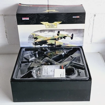 Archivo de Aviación Corgi AA37201 HP Halifax B.Mk.ll Serie 1, 35 Sqn. Edición limitada 1:72 Foto 1 de 4