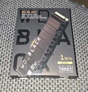 WD Black SN850 int. M2 NVMe SSD 1TB mit Kühlkörper (WDS100T1XHE-00AFY0) - Bild 1 von 3