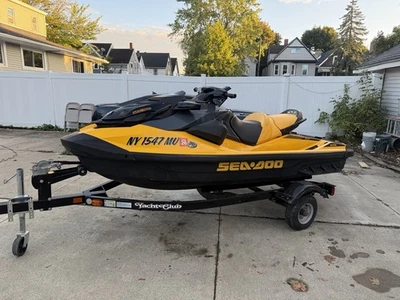 2023 Seadoo GTR 230 47.5 Hours. Used. Winterized. Excellent Condition. - Image 1 of 4
