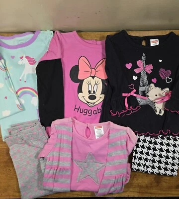 4 niños pequeños 12 meses Lote de conjuntos (trajes de 2 piezas), 3 días 1 noche, nuevos Foto 1 de 4