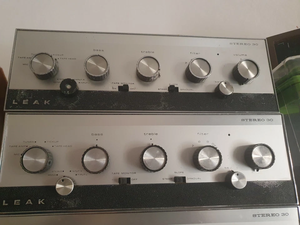 Leak Stereo 30 - Immagine 1 di 1