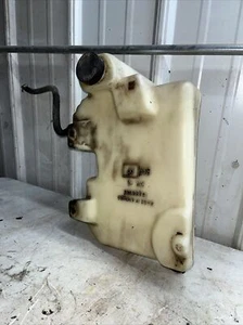 Chevy GMC Coolant Reservoir Container Fits 95-05 BLAZER S10/JIMMY S15 5350155 - Picture 1 of 5