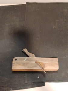 Antique 9-1/2" Wood Molding Plane  - Picture 1 of 8