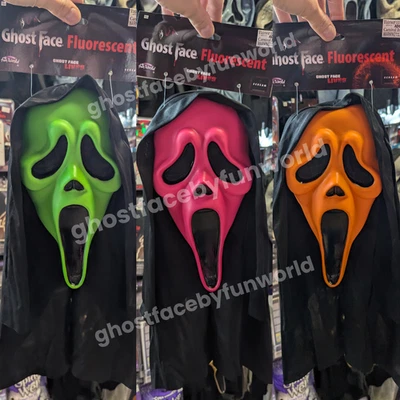 Fluorescent Ghost Face Mask - EU 2025 - Fun World Scream - All 3 Deal - Image 1 of 2