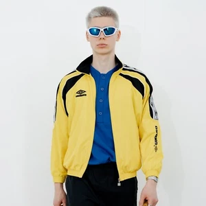 90's Vintage Umbro cool bomber track jacket in yellow & black - Picture 1 of 6