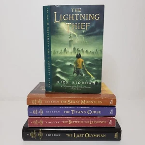 Percy Jackson And The Olympians PB HC Book Lot Complete 1-5 Rick Riordan Disney - Bild 1 von 19