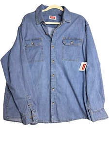 NWT Wrangler Denim Shirt Mens XL Workwear Western Cowboy Blue Cotton Pockets - Picture 1 of 9