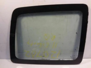 Cuarto de vidrio sin privacidad para pasajeros para Jeep Liberty 08-12 - Imagen 1 de 4
