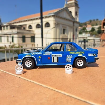 Opel Ascona 400 Burago 1/24 - CERCHI PER MODELLO BURAGO 1/24 - Immagine 1 di 2