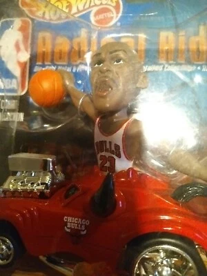 Hot Wheels NBA Radical Rides #23 Michael Jordan bonito. Foto 1 de 2