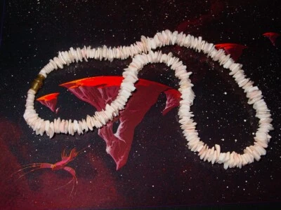 PUCA SHELL VINTAGE 1970's BEACH WEAR 16" WHITE SURFER NECKLACE -NICE! #1 - Image 1 of 2