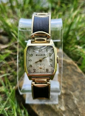 Vtg Bulova 1936 Chancellor Men's 25mm Tank Watch 10AE Mechanical Gold Tone WORKS - Image 1 of 4