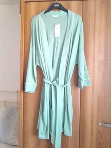 BNWT LADIES M&S MINT GREEN,HEN PARTY, WEDDING, SUMMER, DRESSING GOWN SIZE 20-22 - Picture 1 of 9