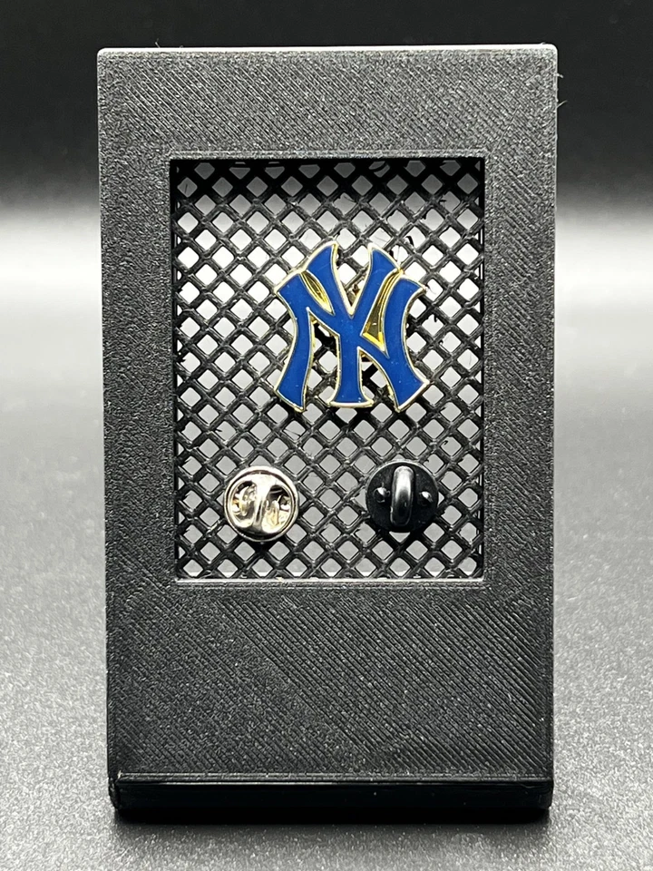 New York Yankees - MLB Team- Enamel Pin Brooch Pin Lapel Pin (Blue) - Image 1 of 1