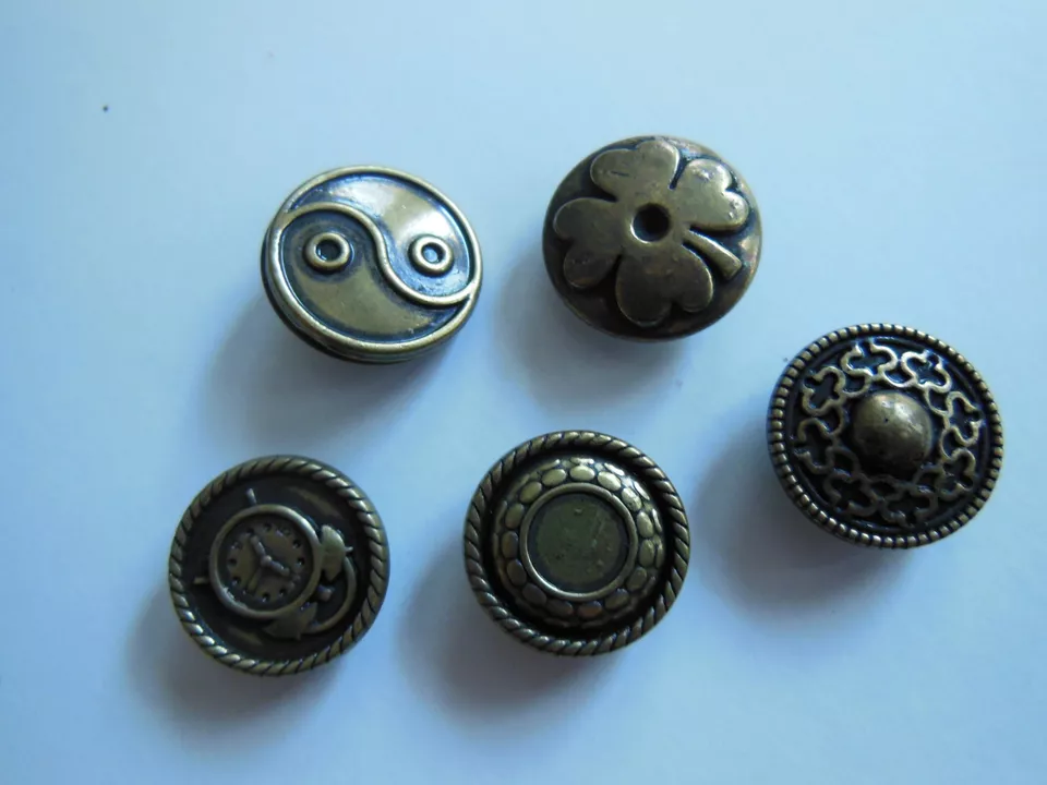 Clicks Buttons Druckknopf Click Button für Armband Kette kompatibel mit Chunks - Bild 1 von 1